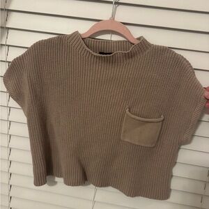 Tan Knit Short Sleeve Sweater with Pocket